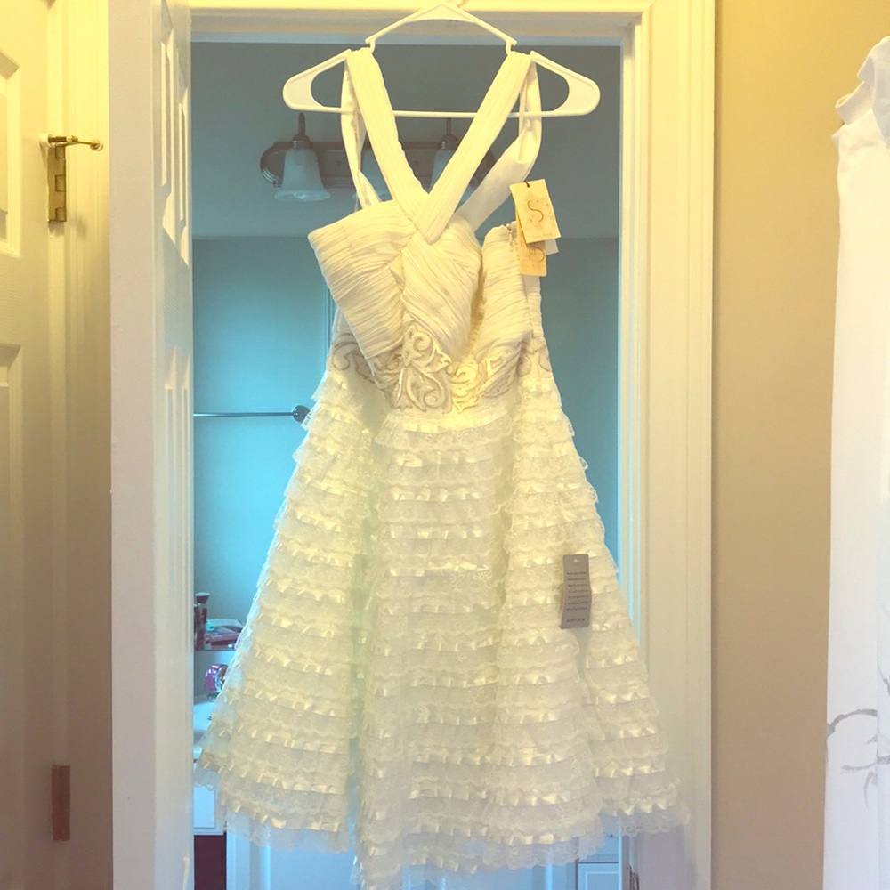 Sue Wong Ivory Lace Cocktail Gown